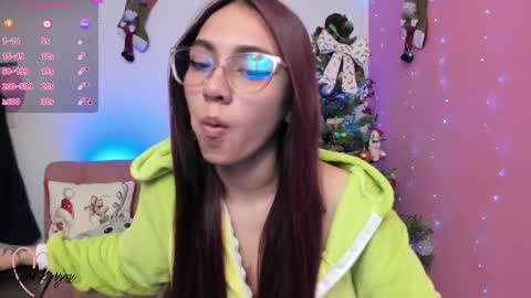Snapshot of thamara_cooper_ chatting on December 2024 09:11:01 AM thamara_cooper_ online show from December 2024 09:11:01 AM
