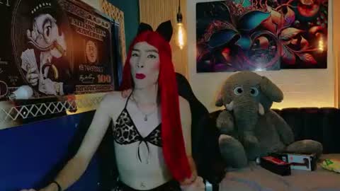 Snapshot of thamara_roberts chatting on July 2026 08:01:01 PM thamara_roberts online show from July 2026 08:01:01 PM