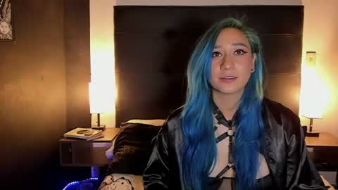 Thamy online show from June 2026 11:42:02 PM