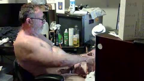 Snapshot of thang5545 chatting on September 2025 02:18:02 PM thang5545 online show from September 2025 02:18:02 PM