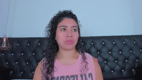 thara webstter online show from December 2024 11:43:01 AM