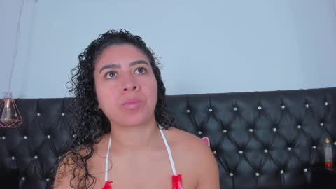 thara webstter online show from December 2024 11:36:01 AM