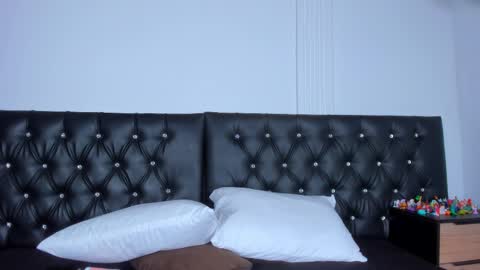 Snapshot of thara_webstter chatting on October 2025 11:55:01 AM thara webstter online show from October 2025 11:55:01 AM