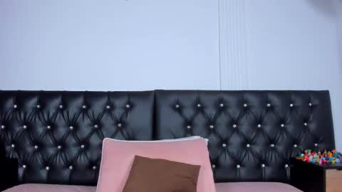 Snapshot of thara_webstter chatting on November 2025 11:54:01 AM thara webstter online show from November 2025 11:54:01 AM