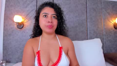 Snapshot of thara_webstter chatting on November 2025 12:15:02 PM thara webstter online show from November 2025 12:15:02 PM