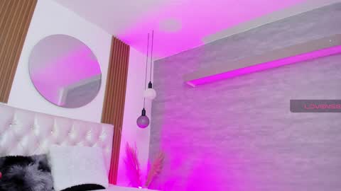 Thara Rouse online show from January 2025 12:19:02 PM