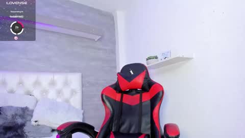 Thara Rouse online show from February 2025 03:38:01 PM