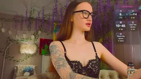 Snapshot of that_eva chatting on May 2026 06:54:02 AM Your Eva online show from May 2026 06:54:02 AM