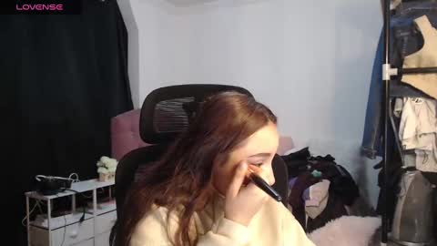   online show from October 2025 11:41:02 AM