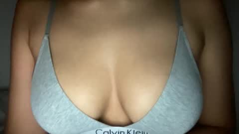 Melanie online show from March 2026 05:00:02 AM