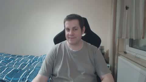 thatguyyeahhim online show from December 2024 01:04:02 AM