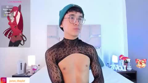 Thayler  online show from January 2026 11:13:01 AM