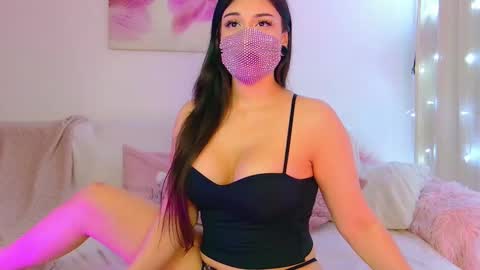 Madina online show from December 2025 05:19:02 PM