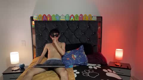 Snapshot of the_boys02 chatting on April 2026 09:12:02 PM the_boys02 online show from April 2026 09:12:02 PM
