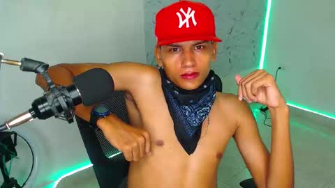 Sean OPry   online show from October 2025 12:44:02 PM