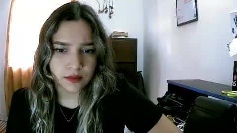 liz online show from June 2026 07:49:01 PM