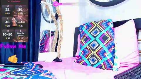 the dog lian online show from February 2025 11:12:01 AM