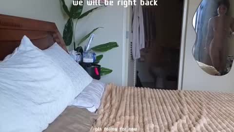 Snapshot of the_emmarouge chatting on November 2025 09:30:01 AM the_emmarouge online show from November 2025 09:30:01 AM