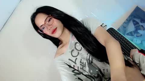 the_horny_bella online show from February 2026 06:40:02 PM