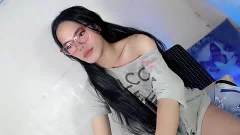 the_horny_bella online show from March 2026 07:09:01 PM