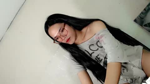 the_horny_bella online show from March 2026 02:33:01 PM