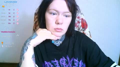 the_ice_owl online show from October 2025 04:00:02 AM