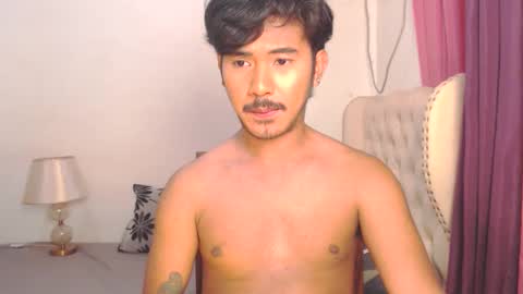 Snapshot of the_killian_jones chatting on February 2025 11:15:01 PM ken online show from February 2025 11:15:01 PM