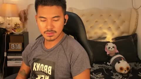 Snapshot of the_killian_jones chatting on October 2025 05:41:02 PM ken online show from October 2025 05:41:02 PM