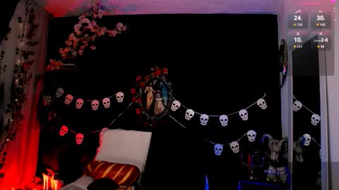 ...  ... online show from October 2025 08:00:02 AM