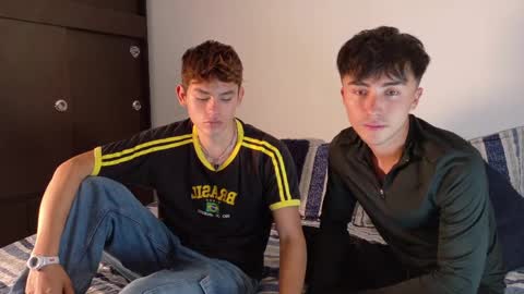 the_lionss online show from April 2026 09:24:01 PM