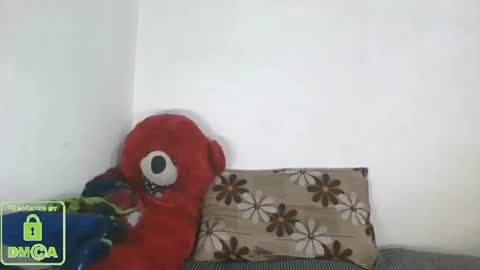 Snapshot of the_right_girl chatting on February 2025 12:59:01 PM Suzan Sexy online show from February 2025 12:59:01 PM