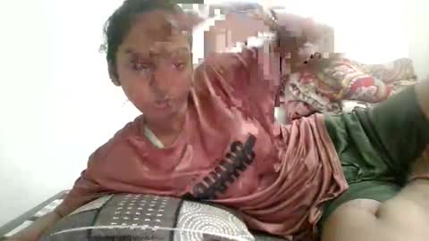 Snapshot of the_right_girl chatting on October 2025 07:12:01 AM Suzan Sexy online show from October 2025 07:12:01 AM