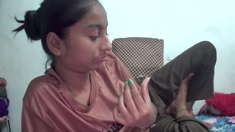 Suzan Sexy online show from December 2025 04:35:02 PM