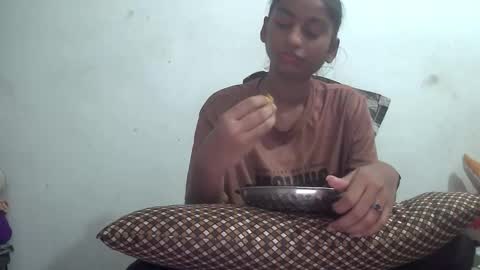 Suzan Sexy online show from March 2026 05:42:02 PM