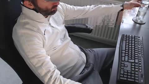 the_sensual_masturwait online show from November 2025 10:04:02 AM