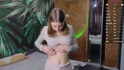 Vicky online show from March 2026 06:26:01 PM