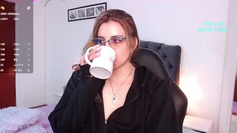 Diosa Afrodita online show from February 2025 11:54:02 PM