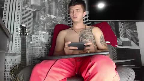 Miguel Angel online show from December 2024 03:51:02 AM