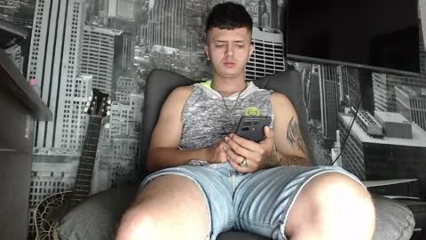 Miguel Angel online show from December 2024 10:27:01 AM