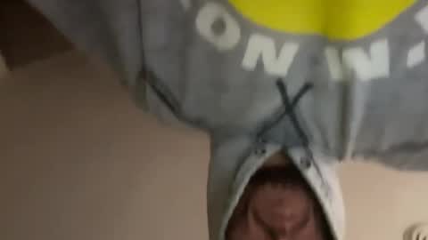 theauroravee online show from November 2025 10:37:01 AM