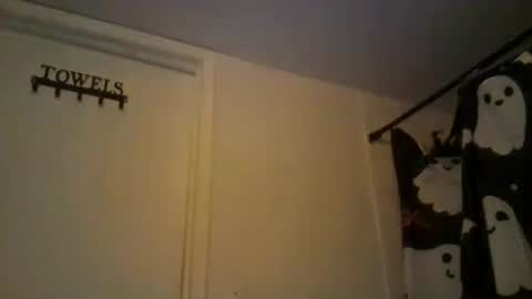 Snapshot of thebabybrii chatting on September 2025 05:28:02 AM thebabybrii online show from September 2025 05:28:02 AM