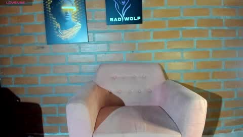 thebadwolf818 online show from April 2026 09:41:02 AM