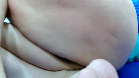 Snapshot of thebestpussyhairy chatting on December 2024 10:00:01 PM Karla online show from December 2024 10:00:01 PM