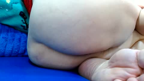 Snapshot of thebestpussyhairy chatting on January 2025 06:59:01 AM Karla online show from January 2025 06:59:01 AM