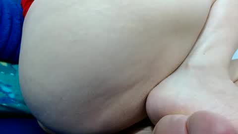 Snapshot of thebestpussyhairy chatting on January 2025 10:33:01 PM Karla online show from January 2025 10:33:01 PM