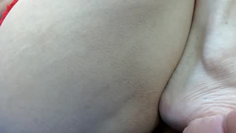 Snapshot of thebestpussyhairy chatting on January 2025 09:24:01 AM Karla online show from January 2025 09:24:01 AM