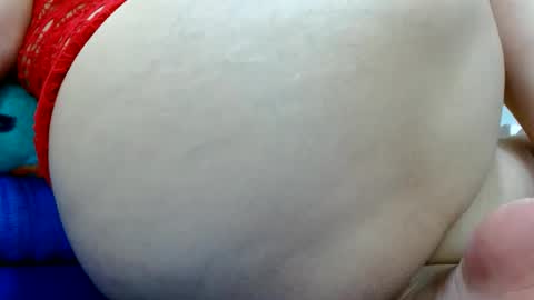 Snapshot of thebestpussyhairy chatting on March 2025 01:40:02 PM Karla online show from March 2025 01:40:02 PM