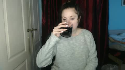 raissa online show from October 2025 02:45:02 PM