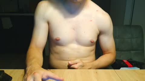 Snapshot of thecuteguy144949 chatting on June 2026 09:30:02 PM thecuteguy144949 online show from June 2026 09:30:02 PM