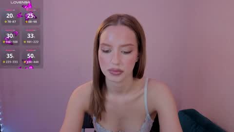 Snapshot of thecutienatura chatting on May 2026 07:08:01 PM Olivia online show from May 2026 07:08:01 PM